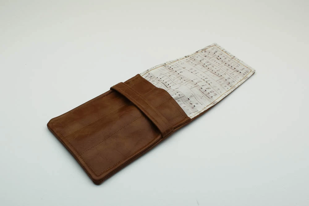 Tan Leatherette Pen Case - Music